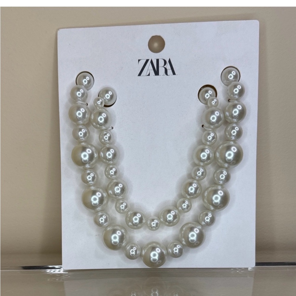 Zara Elegant White Pearl Necklaces